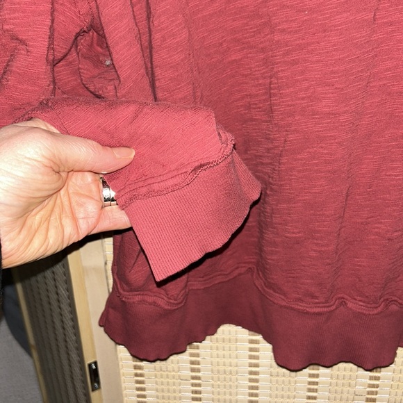 Women’s MODODOC LOS ANGELES/XL CRANBERRY medium Wait pull over top gently used - Picture 8 of 10